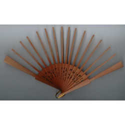 Eventail 9.5 x 21.7 cm sipo ajouré