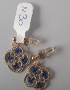Boucles d'oreilles dorées perles bleues