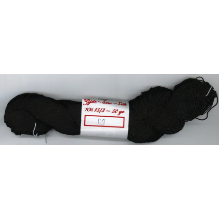 Soie Streng 002 Noir NM15/3 - 50 gr écheveau de 250m